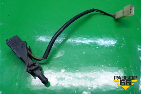 Форсунка омывателя лобового стекла (с подогревом) (6E0955986) для Volkswagen Touareg c 2002-2010г