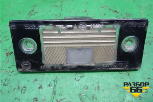 Фонарь подсветки номера (1J5943021A) для Volkswagen Touareg c 2002-2010г