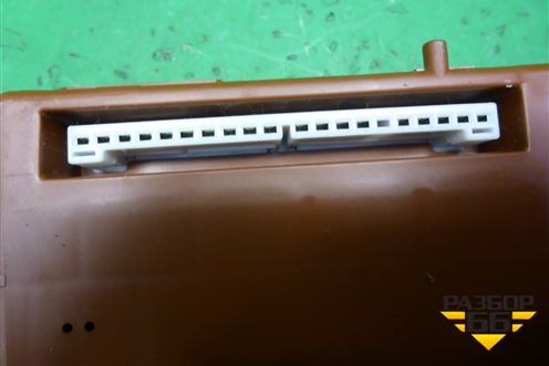 Блок комфорта (MR587873) для Mitsubishi Lancer-9  с 2003-2008г