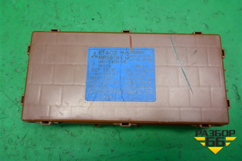 Блок комфорта (MR587873) для Mitsubishi Lancer-9  с 2003-2008г