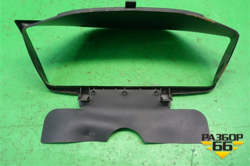 Накладка на щиток приборов (MR506452) для Mitsubishi Lancer-9  с 2003-2008г