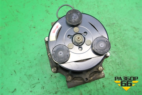 Компрессор кондиционера (1.6л 4G18) (MN185570) для Mitsubishi Lancer-9  с 2003-2008г