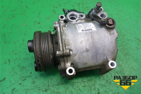 Компрессор кондиционера (1.6л 4G18) (MN185570) для Mitsubishi Lancer-9  с 2003-2008г