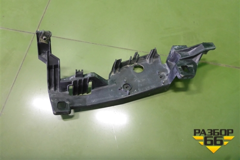 Кронштейн фары правой (до 2005г) (1301329337) для Land Rover Range Rover 3 с 2002-2012г