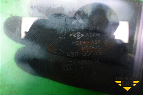 Стекло двери передней левой для Mitsubishi Lancer-9  с 2003-2008г