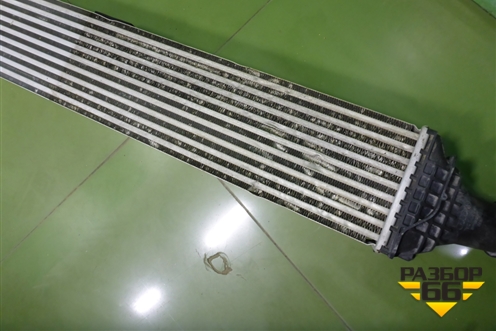 Интеркулер (8W0145805N) для Audi A4 (В9) с 2015г