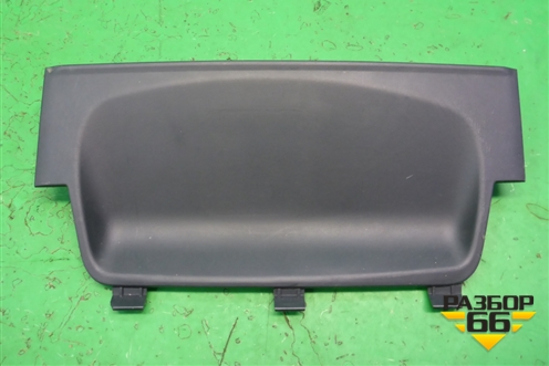 Накладка внутренняя (на консоль) (68413EL00A) для Nissan Tiida (C11X) с 2004-2013г