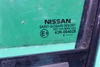 Стекло двери задней левой форточка (хетчбэк) для Nissan Tiida (C11X) с 2004-2013г