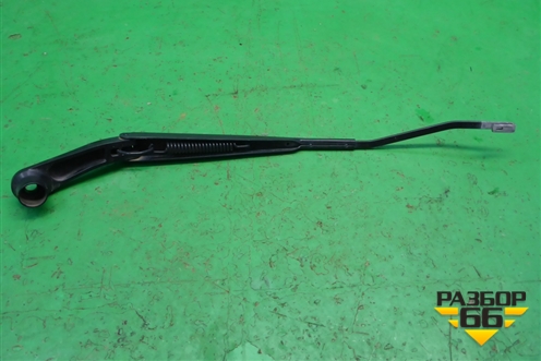 Поводок стеклоочистителя правый для Dodge Magnum с 2003-2008г (Магнум)