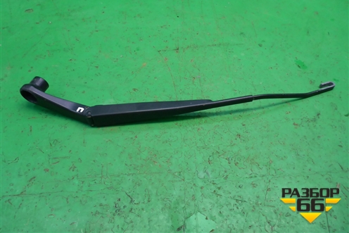 Поводок стеклоочистителя правый для Dodge Magnum с 2003-2008г (Магнум)