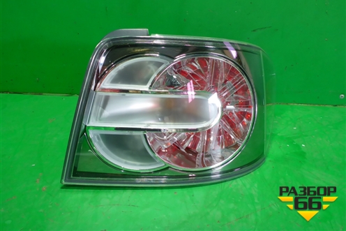 Фонарь задний правый (EH6251150E) для Mazda CX 7 с 2006-2012г