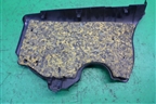 Накладка на торпедо (правая под бардачком) (EG2164520) для Mazda CX 7 с 2006-2012г
