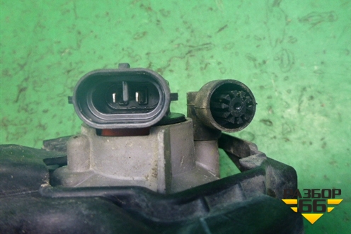 Фара противотуманная левая (после 2009г) (EH4451690) для Mazda CX 7 с 2006-2012г