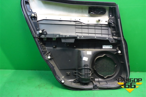 Обшивка двери задней правой под электрику (EH446853Y) для Mazda CX 7 с 2006-2012г