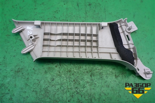 Обшивка стойки задняя верхняя правая (передняя) (EG2168251) для Mazda CX 7 с 2006-2012г
