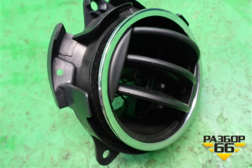 Дефлектор воздушный правый для Mazda CX 7 с 2006-2012г