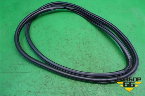 Уплотнитель двери передней правой для Mazda CX 7 с 2006-2012г