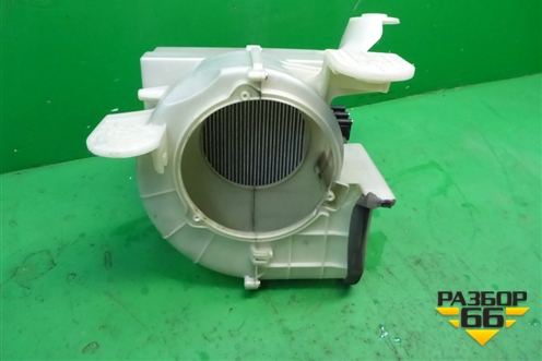 Корпус отопителя (под моторчик) для Mazda CX 7 с 2006-2012г