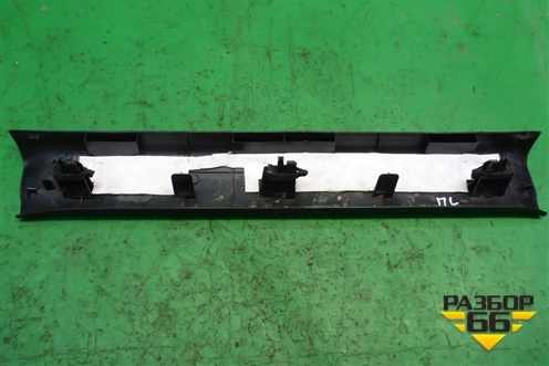 Накладка порога внутренняя переднего левого (EG2168720) для Mazda CX 7 с 2006-2012г