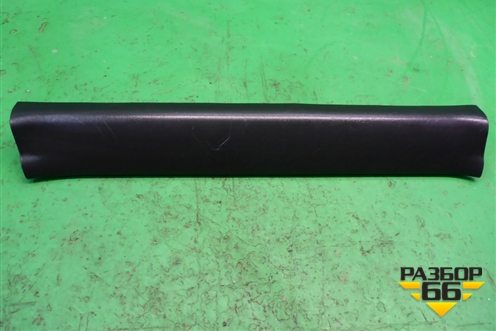 Накладка порога внутренняя переднего правого (EG2168710) для Mazda CX 7 с 2006-2012г