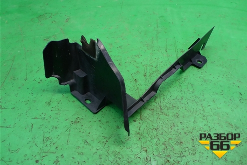 Дефлектор радиатора левый (EG2156253) для Mazda CX 7 с 2006-2012г