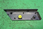 Накладка двери передней левой уголок для Mazda CX 7 с 2006-2012г
