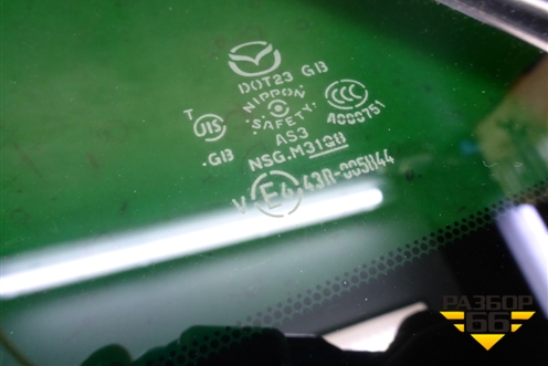 Стекло глухое левое (заднее) для Mazda CX 7 с 2006-2012г