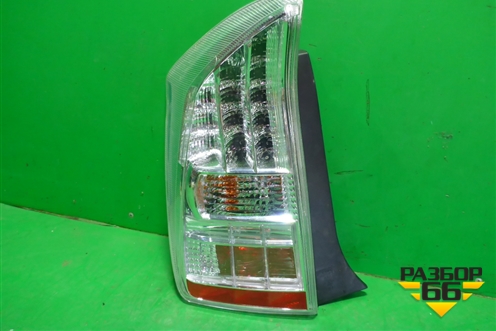 Фонарь задний левый (до 2012г) (8156047120) для Toyota Prius с 2009-2015г (Приус)