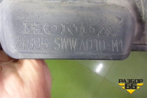 Накладка двери багажника (74895SWWA010M1) для Honda CR-V(RE) с 2006-2012г
