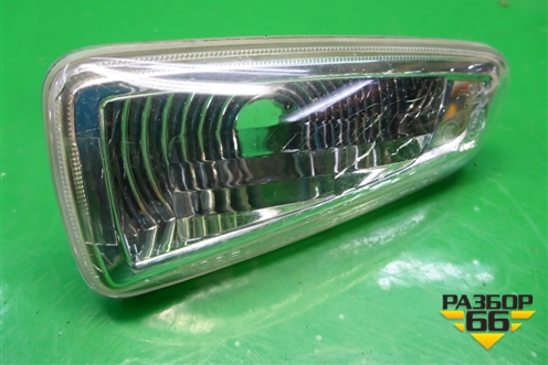Повторитель на крыло правый (923044H000) для Hyundai Grand Starex с 2007-2021г
