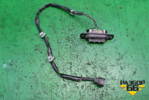 Контактная группа на дверь для Hyundai Grand Starex с 2007-2021г