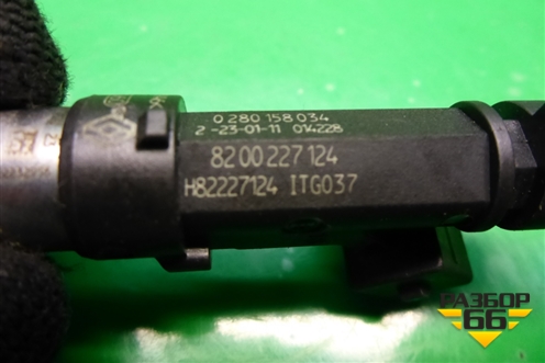Форсунка инжекторная электрическая (1.4л K7JA710) (8200227124) для Renault Logan с 2004-2015г