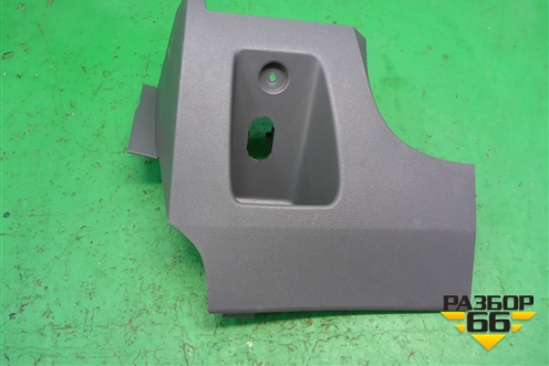 Накладка на торпедо (левая нижняя) (4M51A04324AKW) для Ford Focus 2 с 2008-2011г