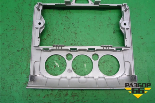 Рамка магнитолы (4M5118522AEW) для Ford Focus 2 с 2008-2011г