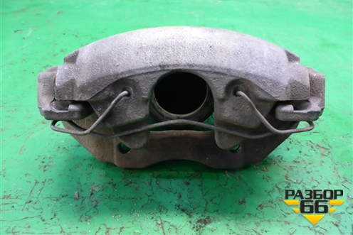 Суппорт передний правый для Ford Focus 2 с 2008-2011г