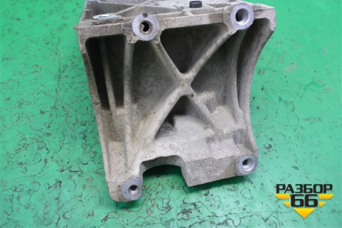 Кронштейн компрессора кондиционера (1.6 л) (4M5Q19D624CC) для Ford Focus 2 с 2008-2011г