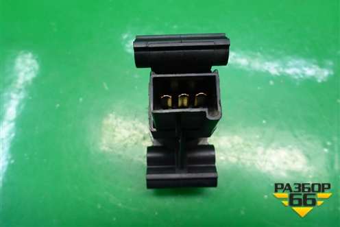 Кнопка аварийного отключения топлива (5L2T9341AA) для Ford Focus 2 с 2008-2011г