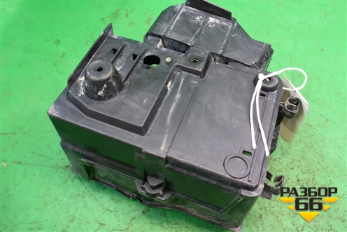 Ящик под аккумулятор (3M5110723AP) для Ford Focus 2 с 2008-2011г