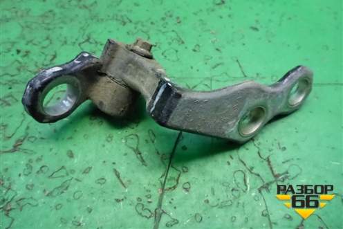 Петля двери передней правой верхняя для Ford Focus 2 с 2008-2011г