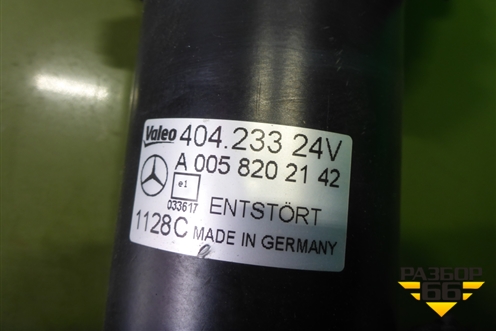 Моторчик стеклоочистителя передний (A0058202142) для Mercedes Benz  TRUCK Actros MP3 с 2008г