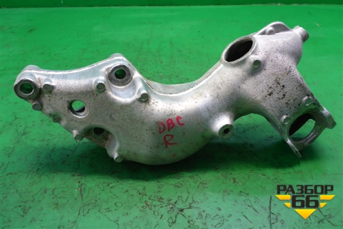 Кронштейн двигателя правый (1.4л KFW10FST5PSA) (9637025680) для Peugeot Partner с 2002-2010г