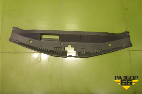 Накладка декоративная на переднюю панель (5329533130) для Toyota Camry V70 с 2017г
