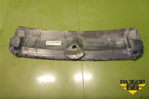 Накладка декоративная на переднюю панель (8W6807081) для Audi A5/S5 с 2016г