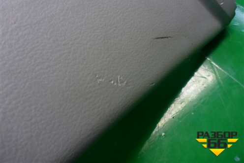 Обшивка стойки задняя верхняя левая (373867245) для Volkswagen Pointer с 2004г