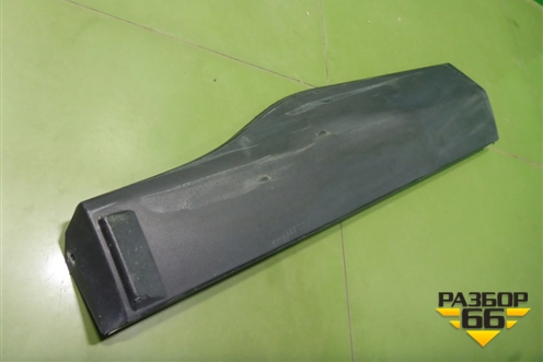 Накладка двери задней правой (7507742040) для Toyota Rav-4 с 2018г