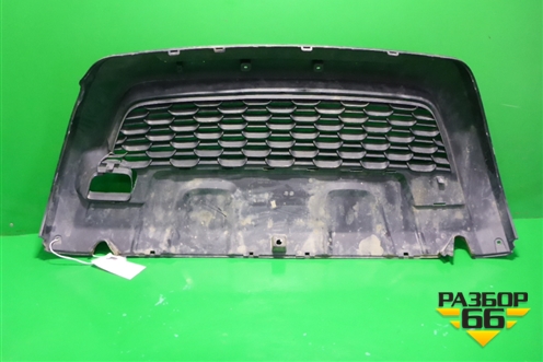 Решетка в передний бампер центральная (после 2015г) (622542036R) для Renault Duster I с 2010-2021г