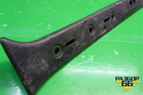 Обшивка багажника на заднюю панель (377863485) для Volkswagen Pointer с 2004г