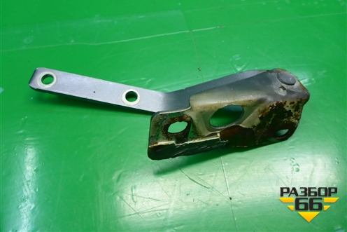 Петля капота левая (377823301D) для Volkswagen Pointer с 2004г