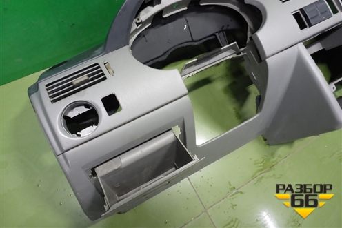 Торпедо под AIR BAG без AIR BAG для Volkswagen Pointer с 2004г