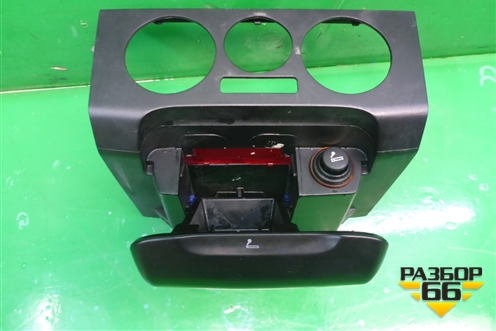 Пепельница передняя (377857079С) для Volkswagen Pointer с 2004г